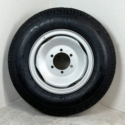 Komplettrad 8.25 - 20/14 Import Straße Rib 14 PR 135/131 G TT 6.50-20 Jantsa Felge 6/205/161/ET0 silber 3-teilig