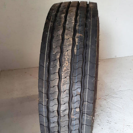 295/80 R 22.5 Taurus Road Power S without flakes 152 M/148 M TL Street M+S Summer DOT 09/19