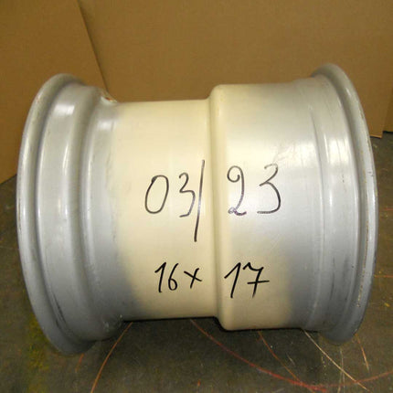 16 X 17  GRASDORF Scheibenrad  lfd. Nr. 03/23 S=12mm 8/275/221/ET50 22V2 Silber -GEBR-