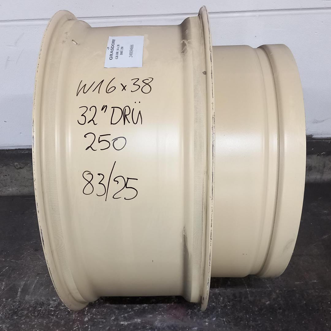 GR-DR 16x38/W-32-DRÜ 250-Gerade lfd.Nr.: 83/25 System: HD/MD grundiert - Gebr -