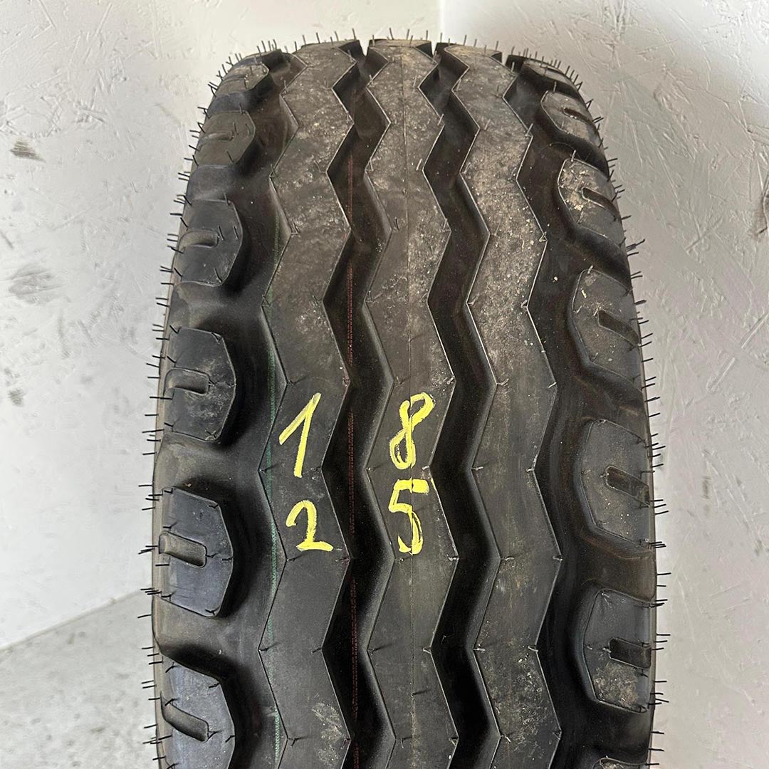 12.5/80-18 CEAT FARM IMPLEMENT AWI 305 lfd.Nr.: 18/25 (DOT 51/24) 151 A8 / 18 PR TL (Wulst beschädigt) - Gebr -