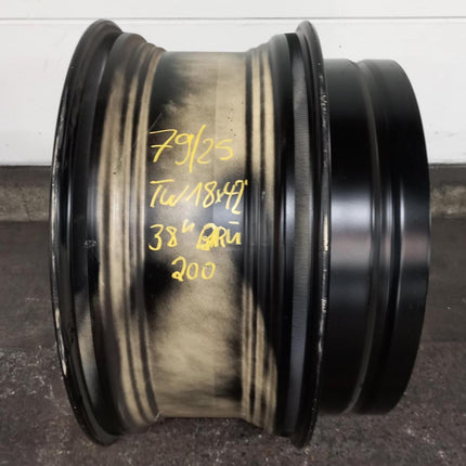GR-DR 18 x 42/38 TW DR-Breite 200 mm lfd.Nr.: 79/25 RAL 9005 matt - Gebr -