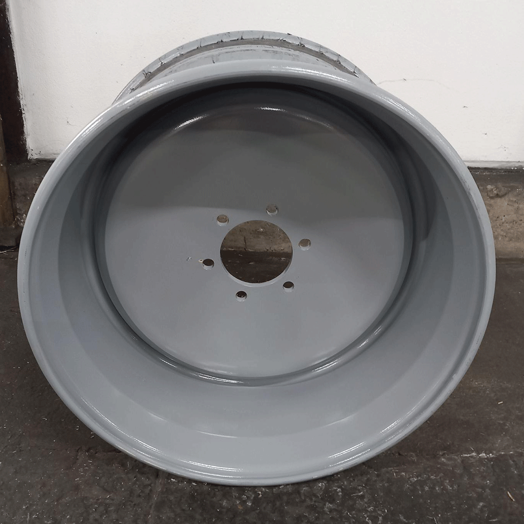 14 X 22,5 GRA lfd.Nr.: 86/25 S=12,5 mm ET-40 6/150/110/17,5 zyl. RAL7001 - Gebr -