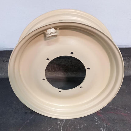 8 X 24/W GRA S=12 mm ET45 lfd.Nr.: 13/26 6/285/250/17 zyl. grundiert - Gebr -
