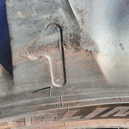 VF600/60 R 28 Michelin Xeobib DOT 47/24 146 D TL Stollen beschädigt (lfd.Nr.: 14/25)