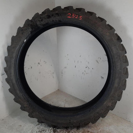 270/95 R 54 Ceat Farmax RC lfd. Nr.: 23/25 146 D/149 A8 TL (DOT 49/24) - Gebr -