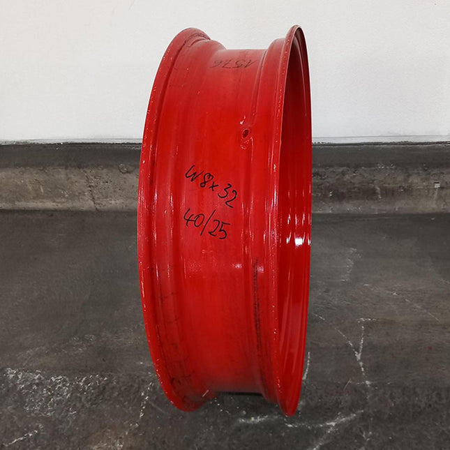 8 X 32/W GRA lfd.Nr.: 40/25 S=18 mm 8/275/221/27 V/ET-45 Fendt Rot - Gebr -