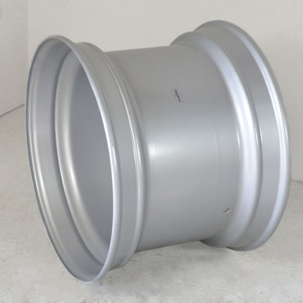 24.00 X 22.5 Jantsa disc wheel No:240233 10/335/281/ET0/A3 27V-1 silver