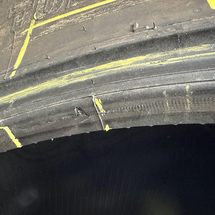 650/75 R 38 Michelin Machxbib DOT 12/24  169 D/165 E TL lfd.Nr.:04/25 Wulst beschädigt