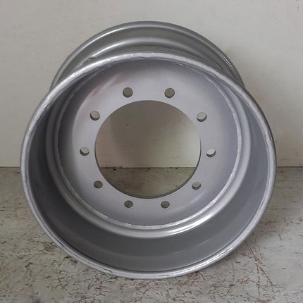 11.75 X 22.5 Grasdorf lfd. Nr.: 123/23 S=18 mm 10/335/281/24 zyl / ET0 silber