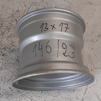 13.00 X 17 HBI lfd.Nr.: 146/23 S= 10 mm 8/275/221/21,5 V2 / ET0 silber -GEBR-