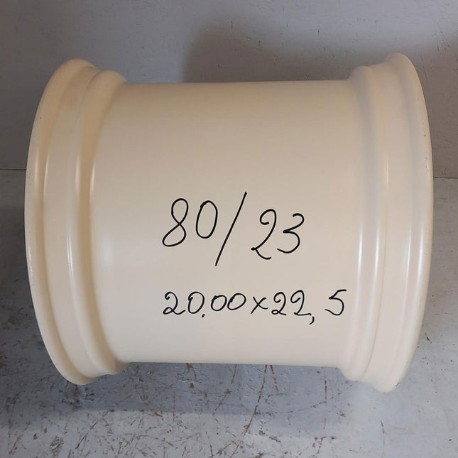 20.00 X 22.5 Grasdorf lfd. Nr. 80/23 S = 15 mm 10/335/281/26 zyl / ET-85 grundiert